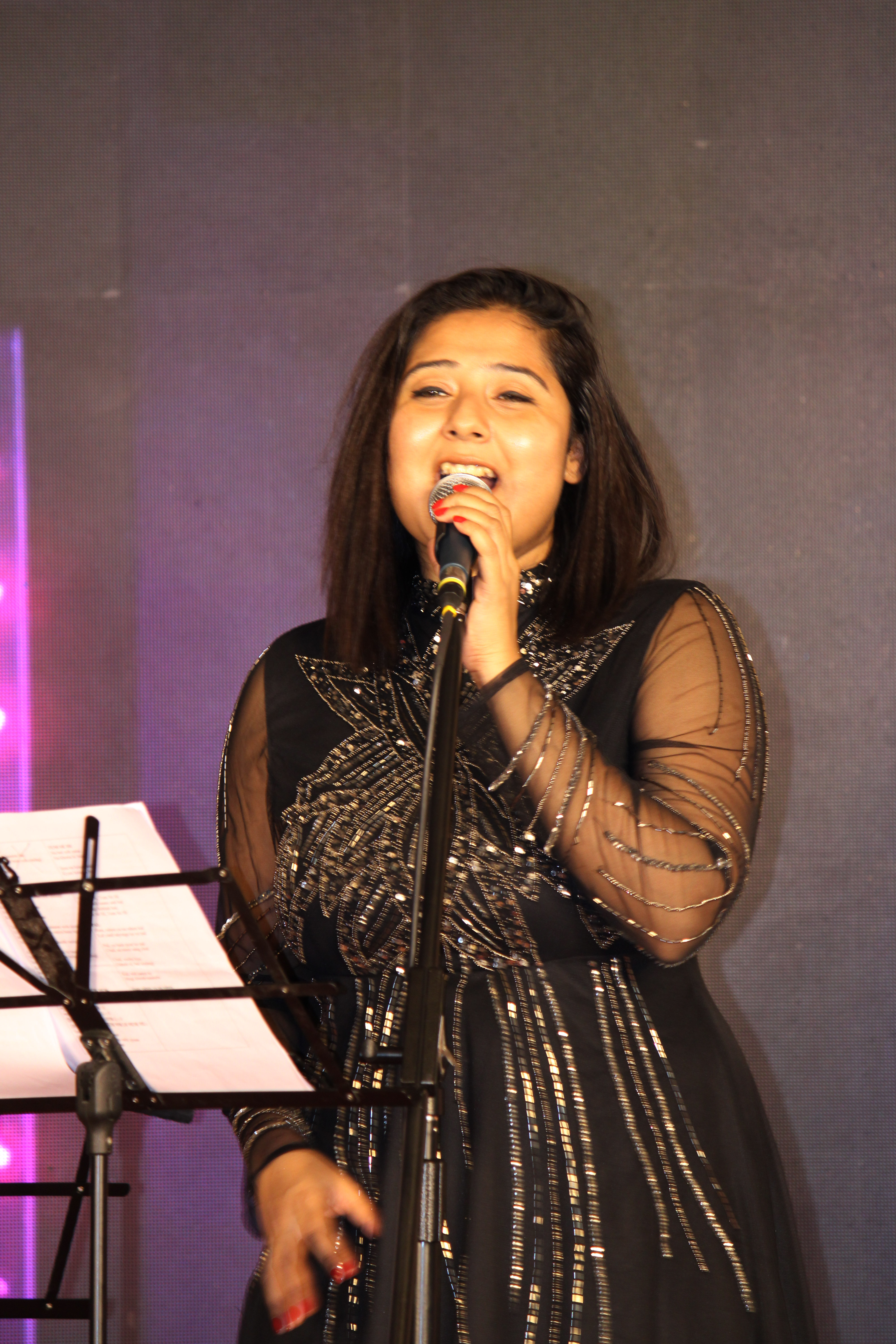 Durga Puja show at Agomoni on Maha Saptami 2025